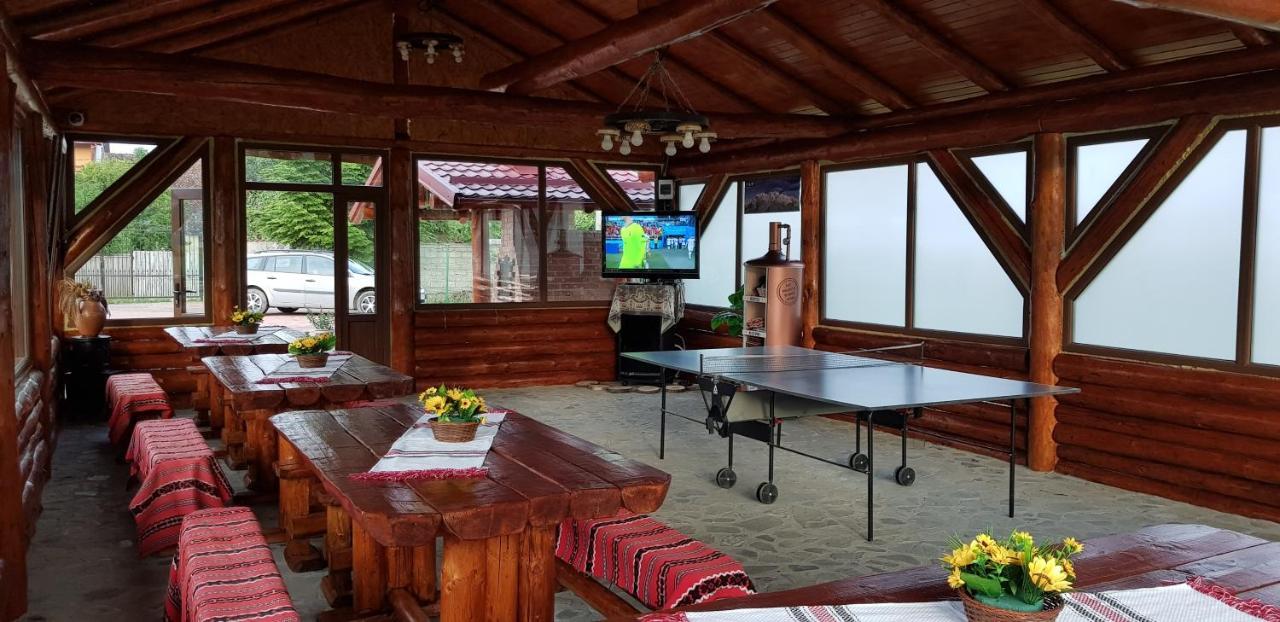 Pensiunea Casa Zarnesteana Zărneşti Kültér fotó