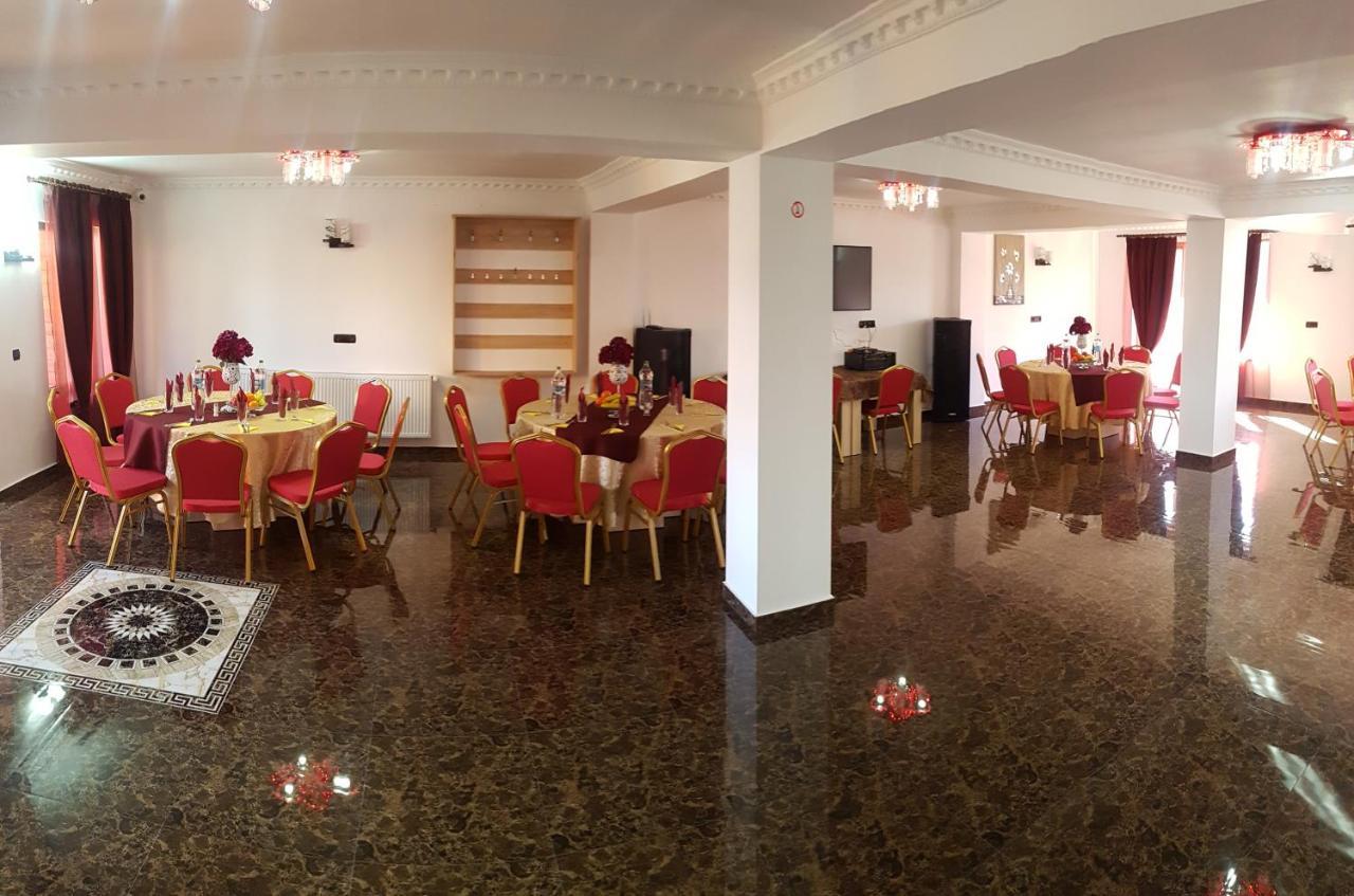 Pensiunea Casa Zarnesteana Zărneşti Kültér fotó